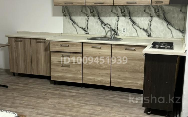 1-бөлмелі пәтер · 40 м² · 2/2 қабат, Жана Гасыр 72 — Баумана, бағасы: 120 000 ₸ в Теректы — фото 27