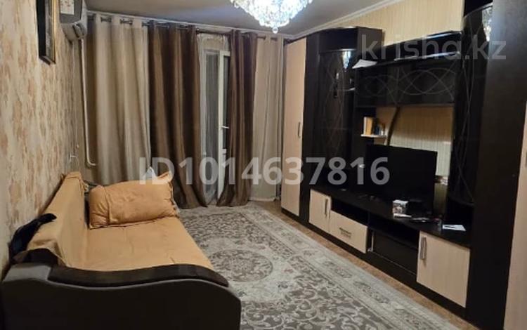 2 бөлме · 46 м² · 3/4 қабат, №8 ш/а. 41 а — Метро Москва, бағасы: 160 000 ₸ в Алматы, Ауэзовский р-н — фото 2