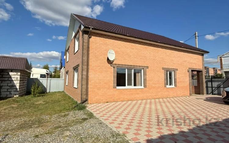 Отдельный дом · 7 комнат · 237.8 м² · 13 сот., Южный 238 за 70 млн ₸ в Мичуринское — фото 36