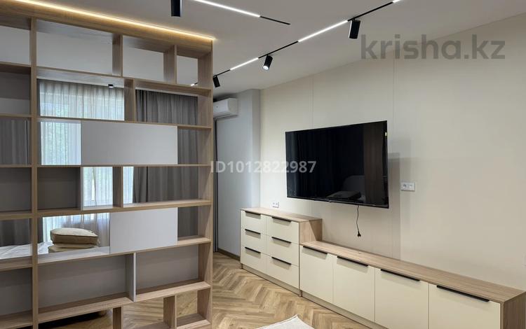 2-бөлмелі пәтер · 75 м² · 2/9 қабат, Абая 130, бағасы: 550 000 ₸ в Алматы, Бостандыкский р-н — фото 2