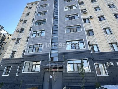 3-бөлмелі пәтер · 80 м² · 1/7 қабат, Левый берег 5квартал — Автовокзал левый берег, бағасы: 150 000 ₸ в 