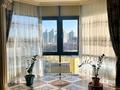 4-комнатная квартира · 147.4 м² · 7/20 этаж, мкр Самал-2, Снегина 32/1 за 143 млн ₸ в Алматы, Медеуский р-н — фото 5