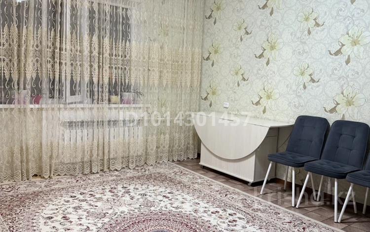 3-комнатная квартира · 70 м² · 4/5 этаж, Абая 37 за 24 млн ₸ в Сатпаев — фото 2