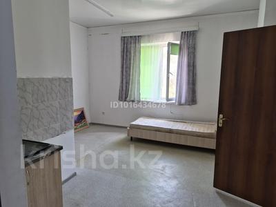 2-комнатная квартира · 35 м² · 2/2 этаж, мкр Айнабулак-3 166/2 за 180 000 ₸ в Алматы, Жетысуский р-н