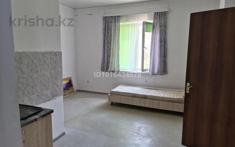 2-комнатная квартира · 35 м² · 2/2 этаж, мкр Айнабулак-3 166/2 за 180 000 ₸ в Алматы, Жетысуский р-н — фото 2