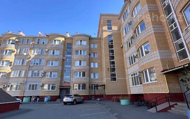2-комнатная квартира · 90 м² · 1/5 этаж, тауелсиздик за 35 млн ₸ в Актобе — фото 2