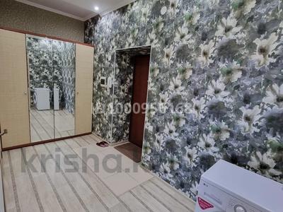 Продажа квартир в Актюбинской обл.: 1-комнатная квартира · 44.2 м² · 6/8 этаж, мкр. Алтын орда, пропект Алии Молдагуловой за 21 млн 〒 1-комнатная квартира · 44.2 м² · 6/8 этаж, мкр. Алтын орда, пропект Алии Молдагуловой за 21 млн 〒 в Актобе