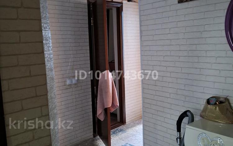 3-бөлмелі пәтер · 67 м² · 1/2 қабат, Исатай Тайманов, бағасы: 9 млн ₸ в  — фото 2