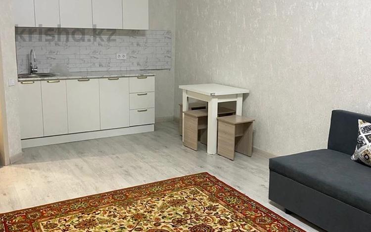 2-комнатная квартира · 40 м² · 3/9 этаж, Калдаяков 26 за 200 000 ₸ в Астане, Сарайшык р-н — фото 2