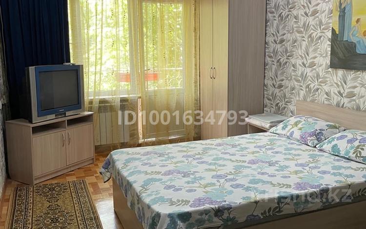 1-бөлмелі пәтер · 34 м² · 3/5 қабат, Карасай батыра 182 — Жарокова, бағасы: 15 000 〒 в Алматы, Алмалинский р-н — фото 2