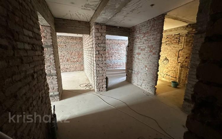 3-комнатная квартира · 90 м² · 5/5 этаж, Садовая 27 за 23 млн ₸ в Костанае — фото 2