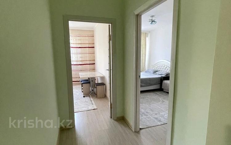 1-комнатная квартира, 50 м², 6/10 этаж, Аксай - 1 за 25.5 млн 〒 в Алматы, Ауэзовский р-н — фото 12