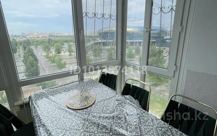 2-комнатная квартира · 58 м² · 6/9 этаж, мкр Нуркент 5/10 за 300 000 ₸ в Алматы, Алатауский р-н — фото 2