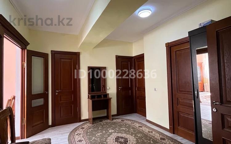 3-бөлмелі пәтер · 82 м² · 3/4 қабат, мкр Нурсат 21 — улица Назарбекова, бағасы: 37.5 млн ₸ в Шымкенте, Каратауский р-н — фото 2