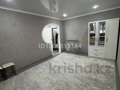 1-комнатная квартира · 36 м² · 7/9 этаж, 4 мкр 35 за 100 000 〒 в Аксае