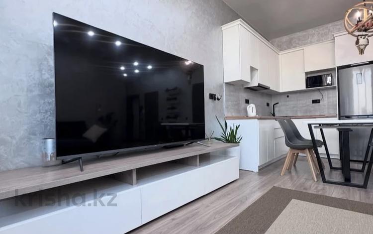 2-комнатная квартира · 58 м² · 5/26 этаж, 15-й мкр 69 за 110 000 〒 в Актау — фото 2