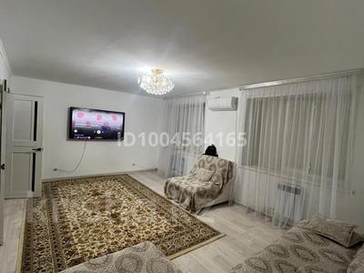 2-комнатная квартира · 64.5 м² · 4/9 этаж, Ак Чокина — Павлова за 30.5 млн 〒 в Павлодаре