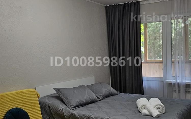 1-комнатная квартира · 35 м², Жарокова — Жамбула -Жарокова (Парк Ганди) за 250 000 ₸ в Алматы, Алмалинский р-н — фото 2