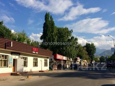 Еркін, кеңселер, дүкендер мен бутиктер, қоймалар, қоғамдық тамақтану орны, сұлулық салондары, медорталықтар мен дәріханалар, білім орталықтары, ойын-сауық · 92.3 м², бағасы: 60 млн ₸ в Талгаре
