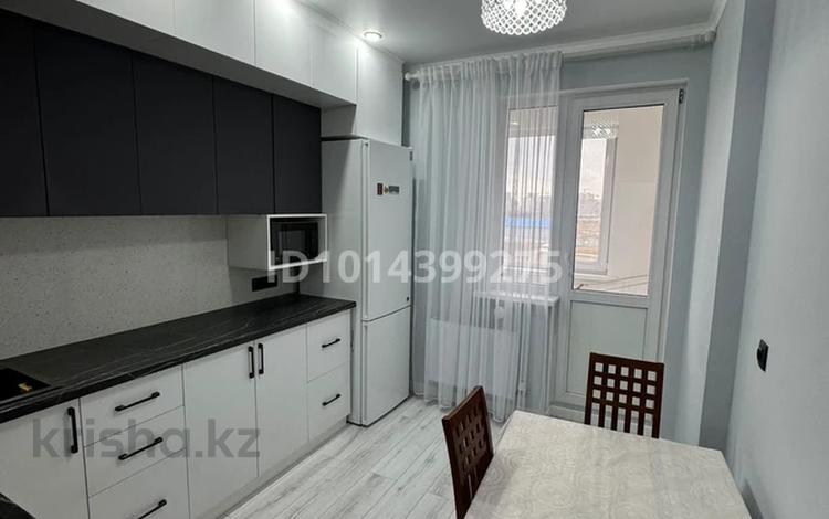 1-комнатная квартира · 39 м² · 4/9 этаж, Казыбек би 11б — Толе би орынбор за 220 000 ₸ в Астане, Нура р-н — фото 2