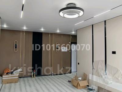 2-комнатная квартира · 58 м² · 12/16 этаж, Толеметова, возле DENDRO SAYABAQ за 44 млн ₸ в Шымкенте, Абайский р-н