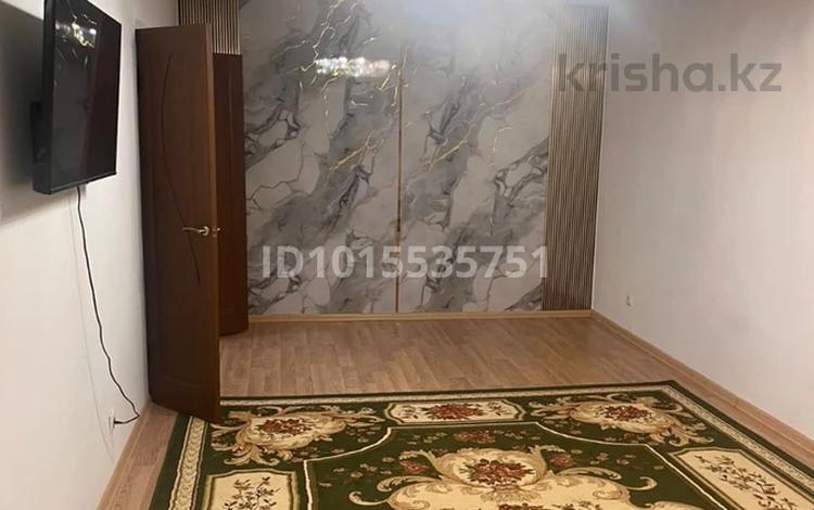 2-бөлмелі пәтер · 148 м² · 3/3 қабат, Ораза тәтеулы 11, бағасы: 50 000 ₸ в Актобе — фото 2