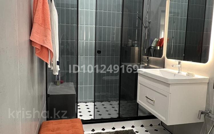 4-комнатная квартира · 160 м² · 7/15 этаж, Мамбетова 16 за 98 млн ₸ в Астане, Сарыарка р-н — фото 33
