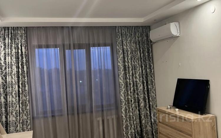 2-комнатная квартира · 54.7 м² · 5/9 этаж, Тлендиева за 300 000 ₸ в Алматы, Бостандыкский р-н — фото 4