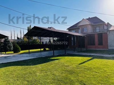 Жеке үй · 10 бөлме · 364 м² · 19 сот., Толе би 21А — Район ЦРБ, бағасы: 95 млн ₸ в Кордае