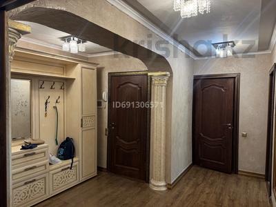 3-комнатная квартира · 100 м² · 3/5 этаж, мкр Нурсат 91 — По Проспекту Назарбаева, напротив бани Фатима за 42.5 млн 〒 в Шымкенте, Каратауский р-н