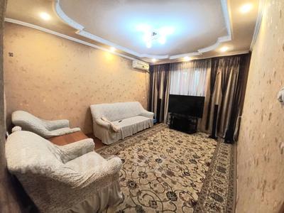 2-комнатная квартира, 43 м², 2/5 этаж, Ул.Акназархана за 18.5 млн 〒 в Шымкенте, Енбекшинский р-н