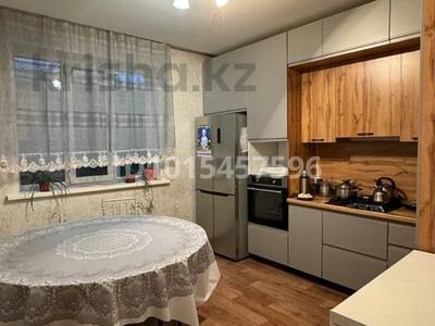 Жеке үй · 6 бөлме · 200 м² · 10 жүзд., Уалиханова 5, бағасы: 65 млн ₸ в Коянкусе