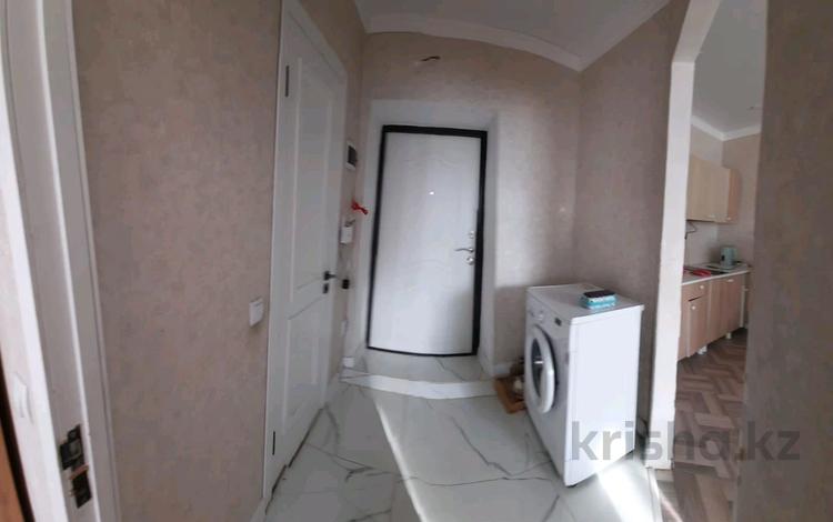 2-комнатная квартира · 40 м² · 7/9 этаж, Калдаяков 26 за 22.9 млн ₸ в Астане, Сарайшык р-н — фото 18