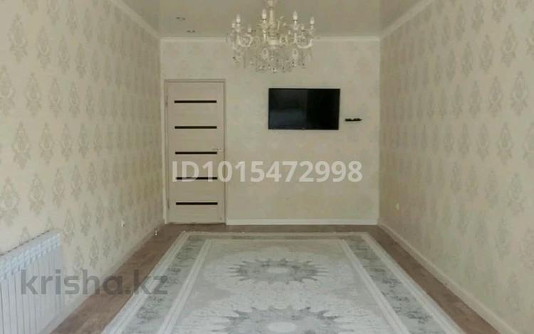 3-комнатная квартира · 73.1 м² · 2/5 этаж, 27-й мкр 20 за 22.5 млн ₸ в Актау — фото 2