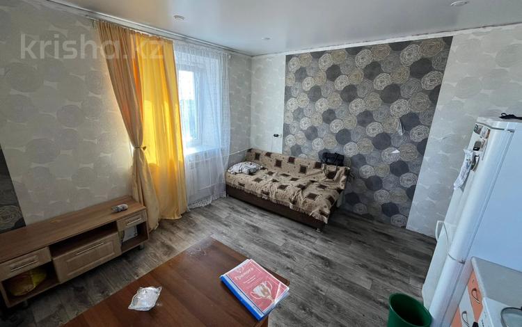 1-комнатная квартира, 27 м², 5/5 этаж, Муткенова за 8 млн 〒 в Павлодаре — фото 2