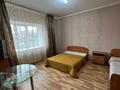 Дом · 8 комнат · 400 м², Жумабаева 14а за 90 000 ₸ в Бурабае — фото 17
