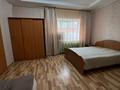 Дом · 8 комнат · 400 м², Жумабаева 14а за 90 000 ₸ в Бурабае — фото 19
