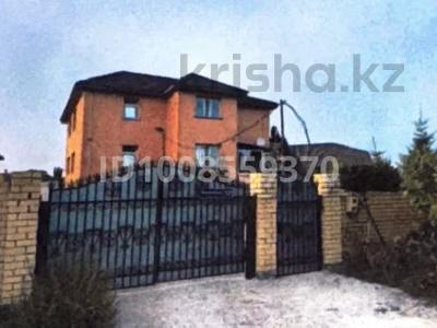 Отдельный дом · 9 комнат · 300.3 м² · 15.63 сот., Кенесары 30 за 56 млн 〒 в Жибек Жолы