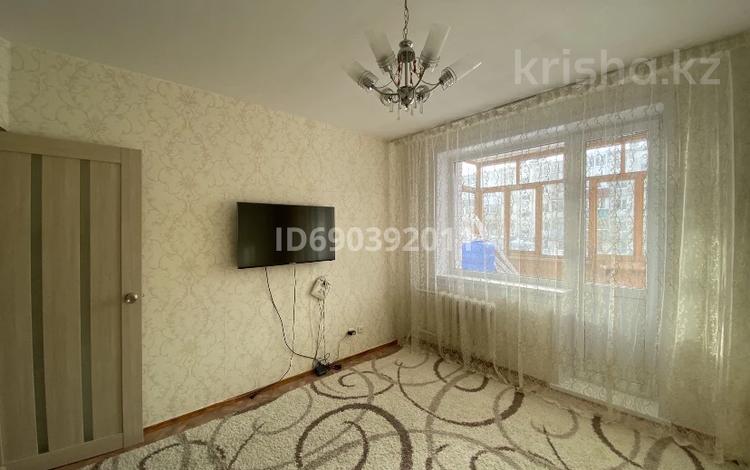 1-комнатная квартира, 35 м², 2/9 этаж помесячно, Каирбекова 405/1