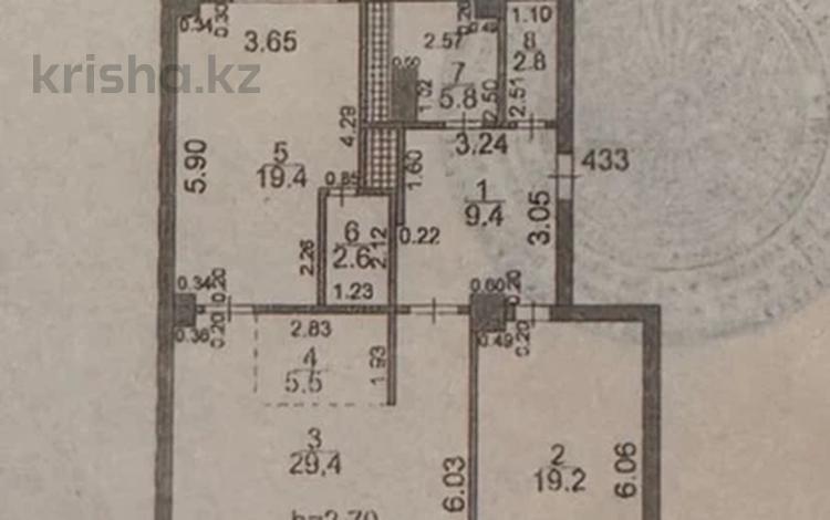 3-бөлмелі пәтер · 97.9 м² · 9/18 қабат, Шахтеров 52, бағасы: 42 млн ₸ в Караганде, Казыбек би р-н — фото 2