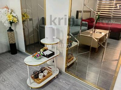 1-комнатная квартира · 35 м² · 3/5 этаж, Чайковскии,ВИП 3 — Муратбаева Универсам ЛЮКС за 10 000 ₸ в 
