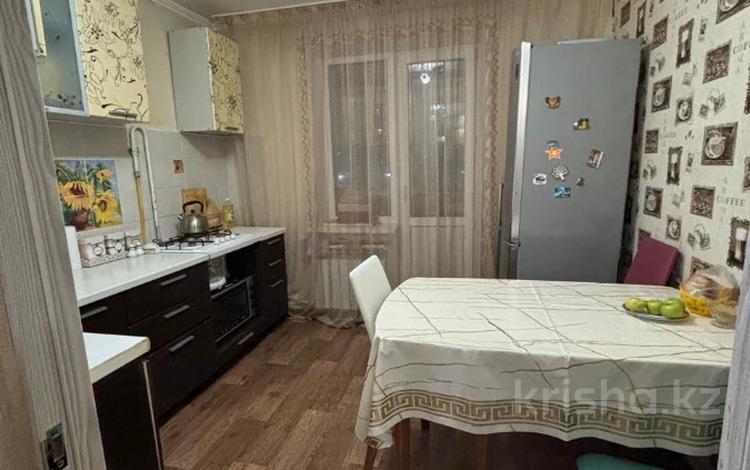 2-комнатная квартира · 55.7 м² · 5/5 этаж, мкр 8, Алия Молдагулова за 16 млн ₸ в Актобе — фото 2
