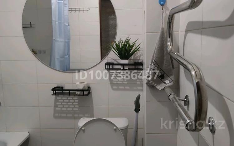 1-комнатная квартира · 33 м² · 1/4 этаж, мкр №4 19 за 26 млн ₸ в Алматы, Ауэзовский р-н — фото 13