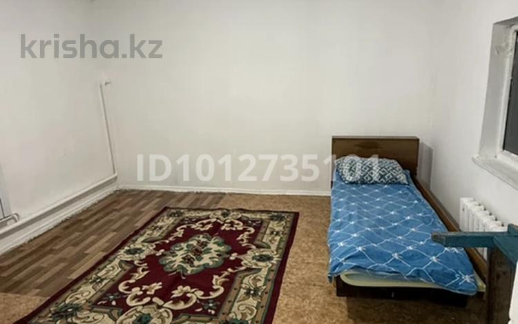 1-бөлмелі пәтер · 40 м² · 1/1 қабат, Улица Жибек Жолы, 9 9, бағасы: 50 000 ₸ в Кемертогане — фото 2