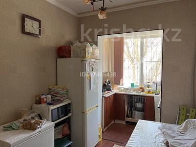 4-комнатная квартира · 80 м² · 2/5 этаж, мкр Сайрам 11 за 36 млн ₸ в Шымкенте, Аль-Фарабийский р-н