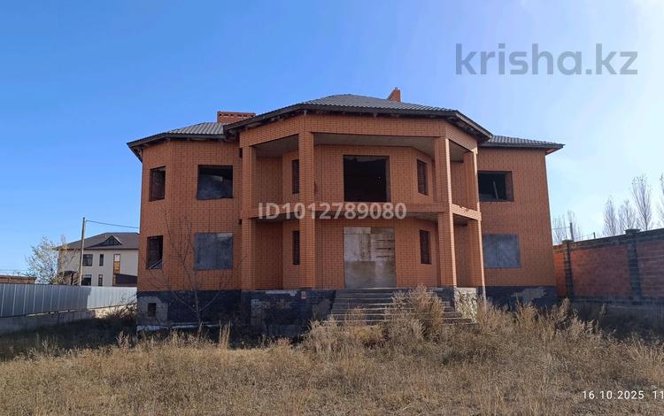 Отдельный дом · 7 комнат · 685 м² · 15 сот., Куйгенжар 3 за 77 млн ₸ в Астане, Алматы р-н — фото 12