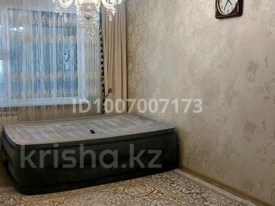 3-комнатная квартира · 69 м² · 5/5 этаж, 27-й мкр 25 — Находится на против супермаркета аман за 150 000 ₸ в Актау