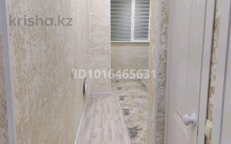 2-бөлмелі пәтер · 65 м² · 1/5 қабат, 26-ш/а. 22, бағасы: 160 000 ₸ в Актау, 26-й мкр — фото 2
