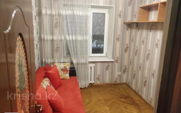 3-бөлмелі пәтер, 57 м², 2/4 қабат ай сайын, Рахимова 1, бағасы: 150 000 〒 в Таразе — фото 2