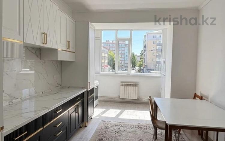 3-комнатная квартира · 120 м² · 5/5 этаж, Молдагулова 36бк2 — Капитал плаза, Гипер дина за 200 000 ₸ в Актобе — фото 16